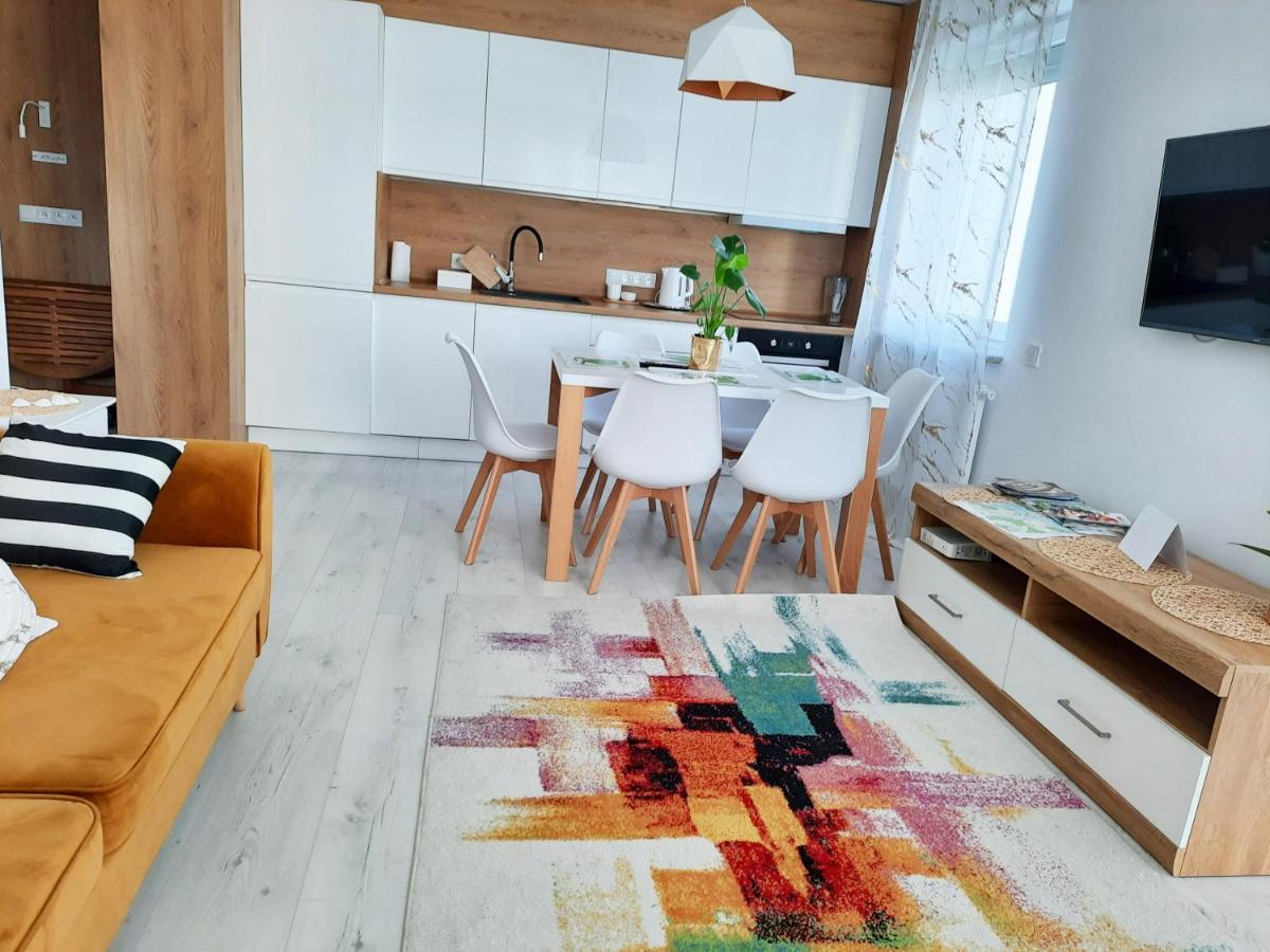 Apartament Amber Comfort Z Prywatnym Miejscem Parkingowym Колобжег Экстерьер фото
